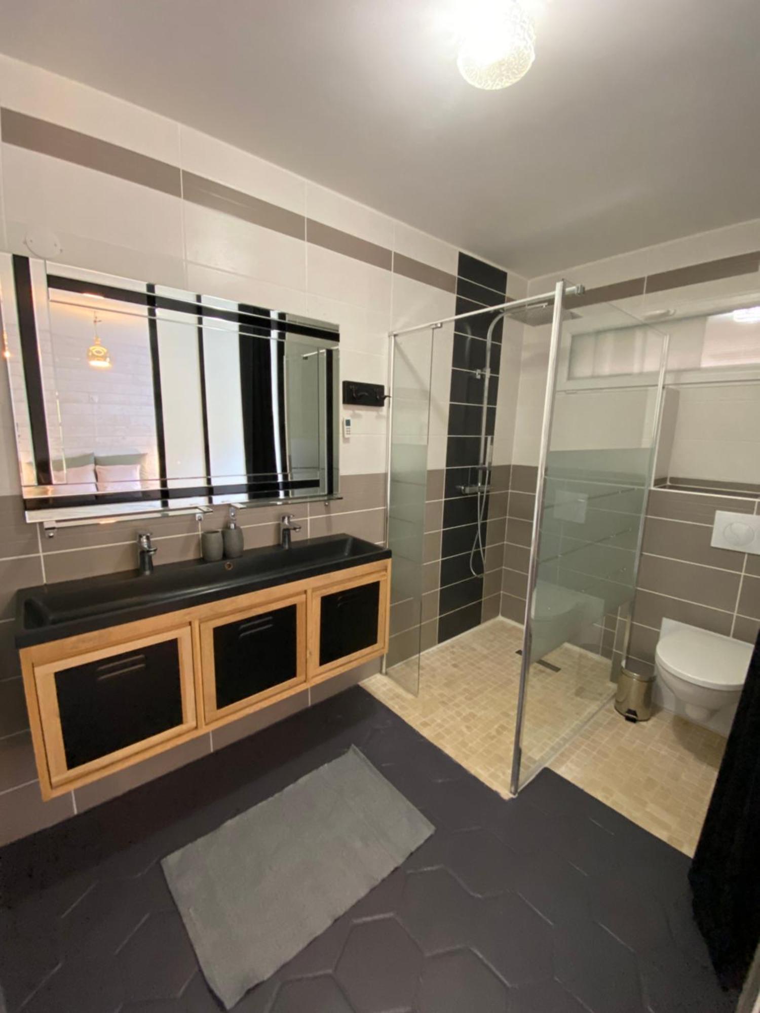 La Roca Flora Hotel Le Plan-de-la-Tour Ngoại thất bức ảnh